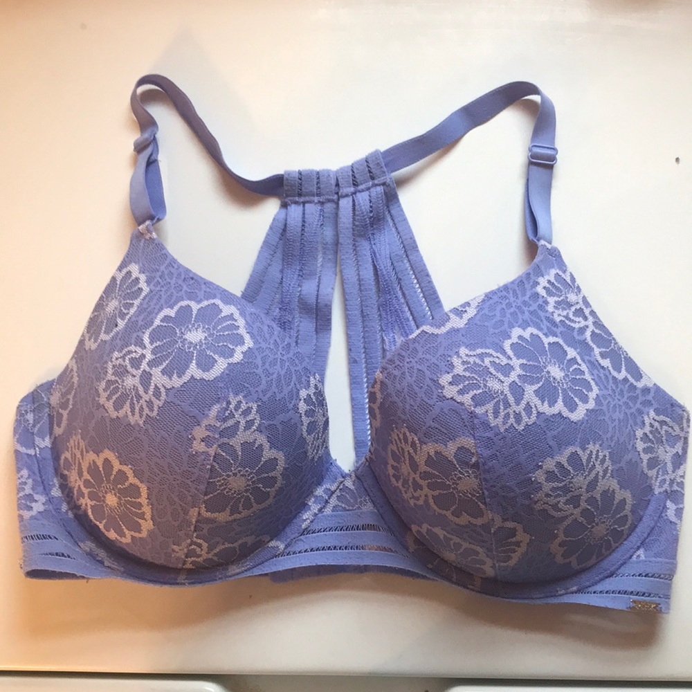 36DD Victoria Secret Bra